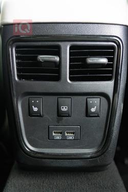 کرایسلەر 300